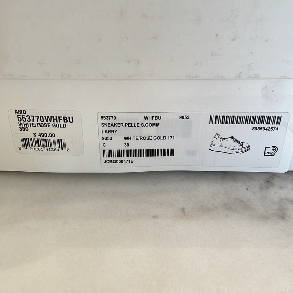 NEW Alexander McQueen Oversized Sneaker (Women)
 
WHITE Size 8US - Picture 4 of 6